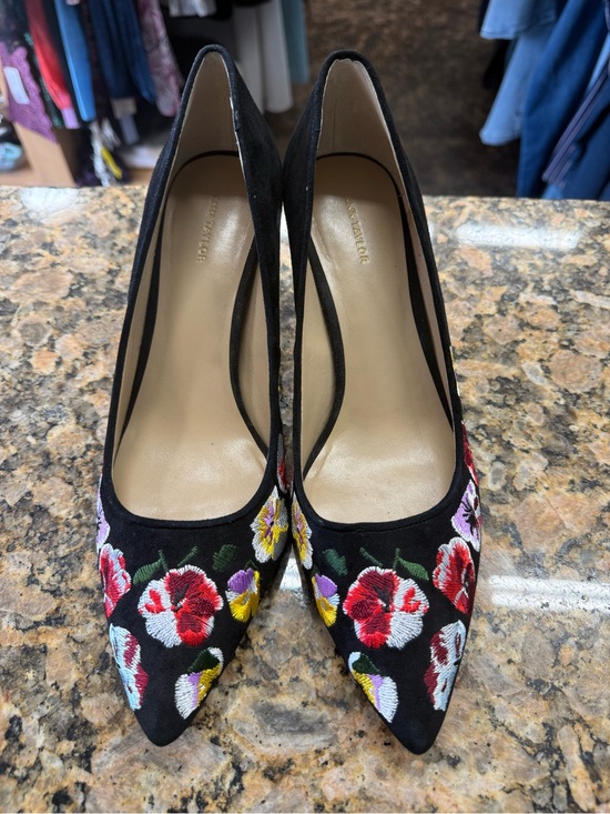 Ann Taylor Shoes - Ann Taylor Floral Embroidered Suede Pointed Toe Heels Pumps Black Size 9
